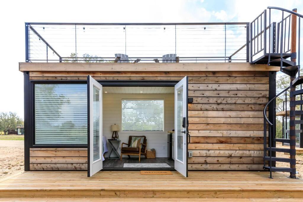 New The Sunset Luxury Container Home 프레드릭스버그 외부 사진