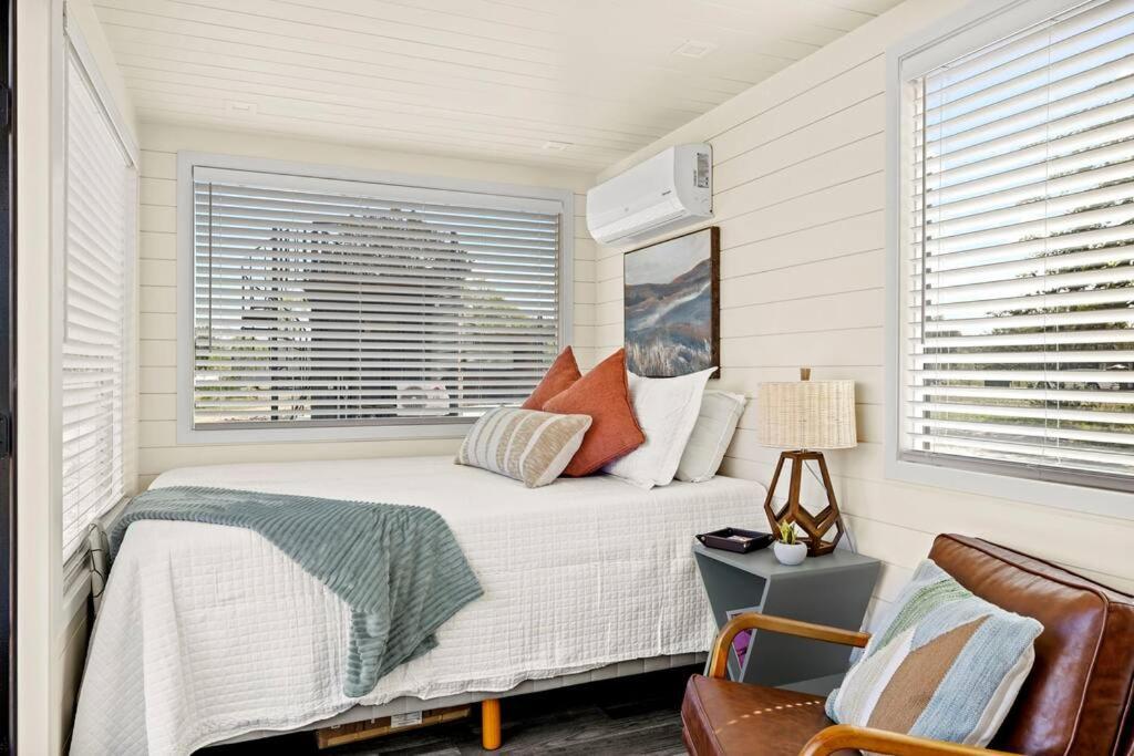 New The Sunset Luxury Container Home 프레드릭스버그 외부 사진