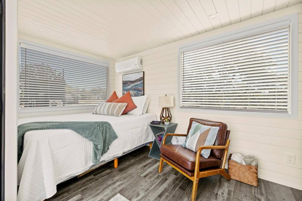 New The Sunset Luxury Container Home 프레드릭스버그 외부 사진